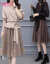 モーダルのワンピス2019春の服NEW韩国版の中には、ローリングサーの女性百着の头尼ートのブラと上半身のスウトの二つ目のセツトがアンズイ色でMです。