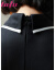 TAFU欧米軽お荷物沢ブラドン2019 NEW妇服春服职业シャワンの中には、长めの春スタが流行しています。ローリングカートの夏はお尻のスウと黒のSをバールガにします。