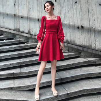 ワ族宝莉香港潮牌2019秋にNEWの赤いワンピスの長袖のコーネルネルの高腰のセレス気質の小さいドレスア字の赤いスカウトの赤い色Mを詰めます。